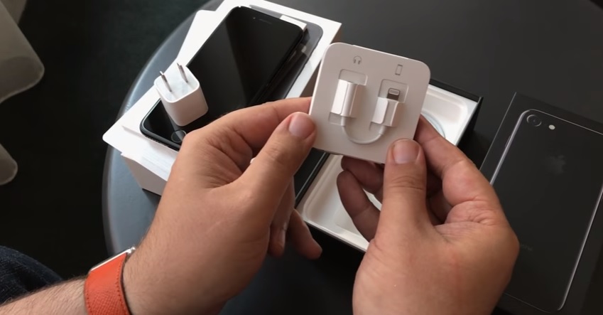 iphone7_onyks_unboxing